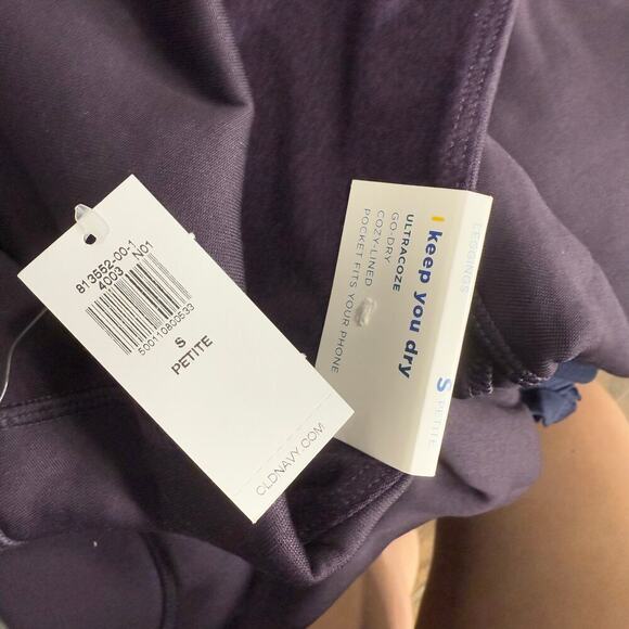 Old Navy High-Waisted UltraCoze Leggings, Purple, S Petite - Picture 6 of 7